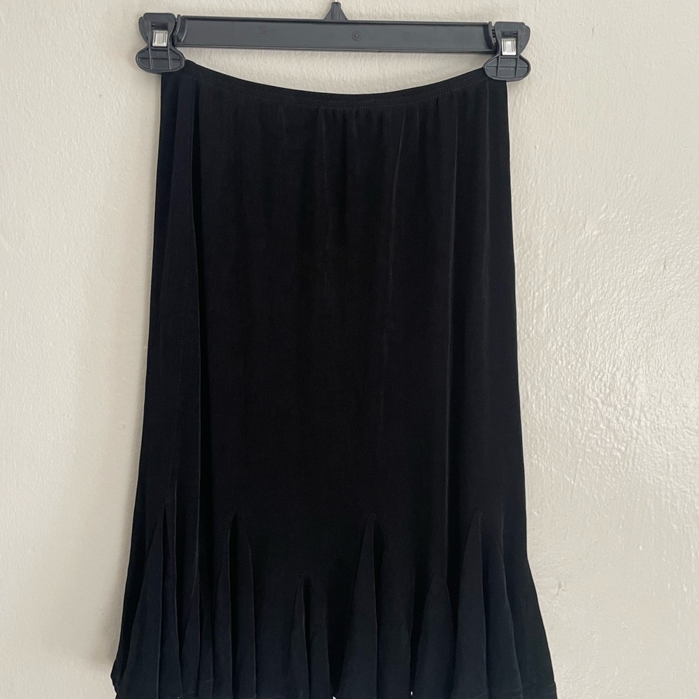 Elegant Black Women's Skirt